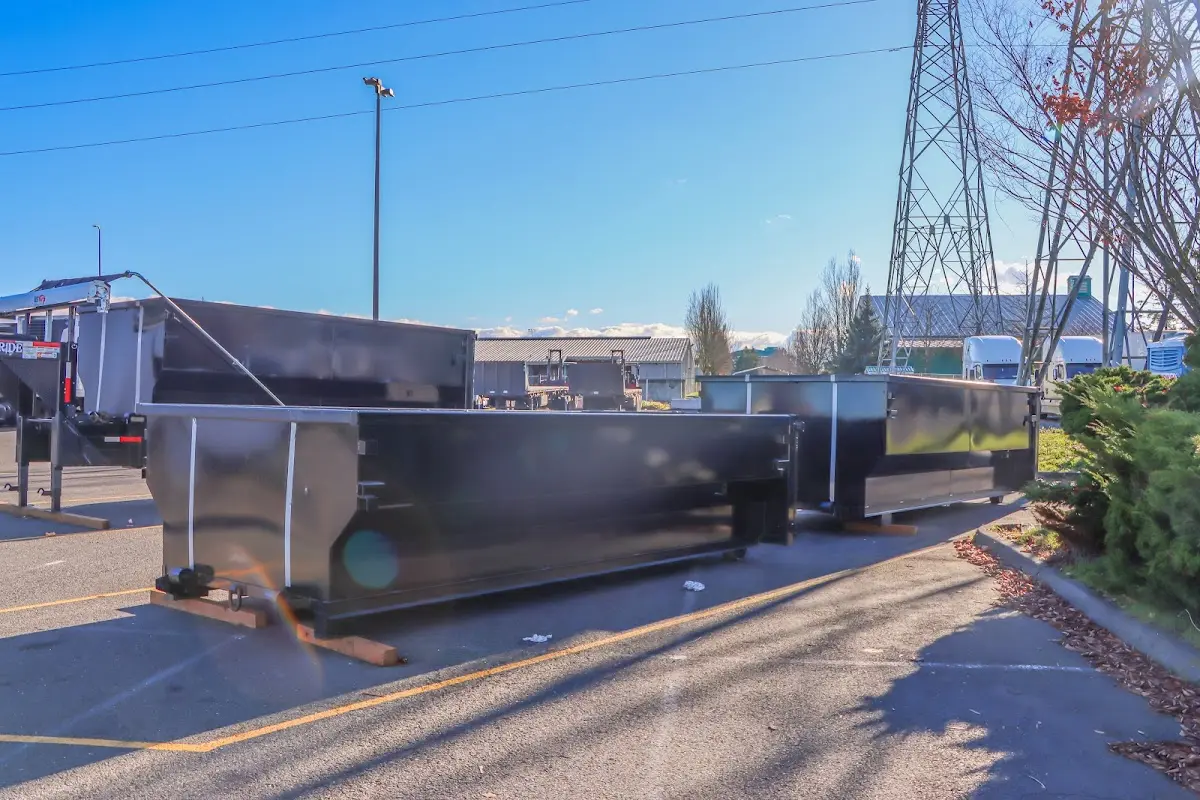 Professional dumpster rental and junk removal service in Lake Tapps